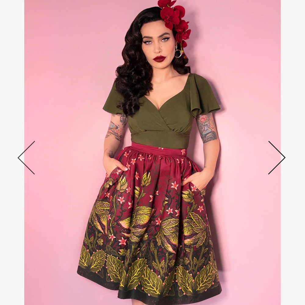 VIXEN SWING SKIRT IN MANEATING MONSTER PRINT